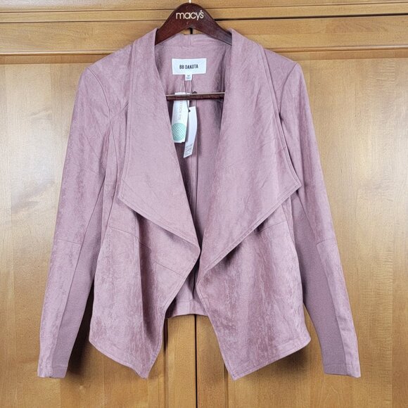 BB Dakota Jackets & Blazers - NWT BB Dakota Stitch Fix Freda Faux Suede Jacket Blush - M